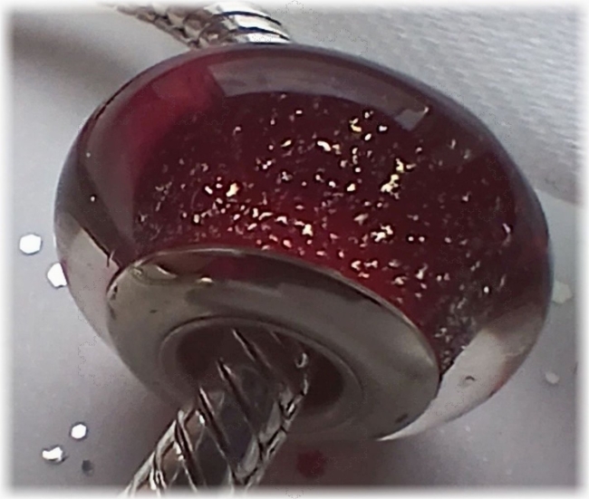 Murano Glas Charm 925er Sterling Silber goldene Sprenkel in Bordeaux