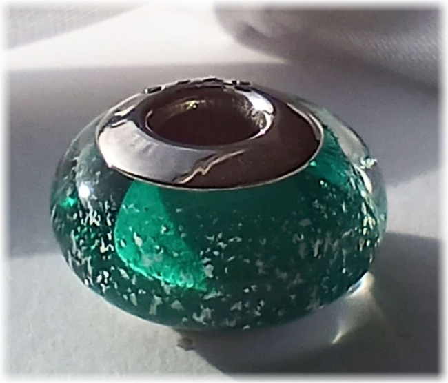 Murano Glas Charm 925er Sterling Silber Sprenkel in Mintgrün