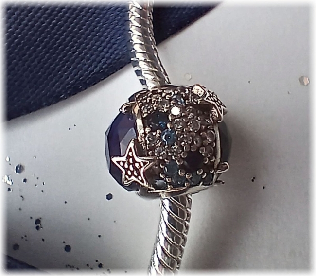 Charm 925er Sterling Silber mit Zirkonia Murano Pavé Perle Sternenhimmel Blau