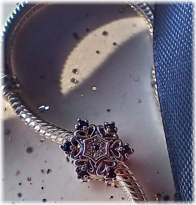 Charm Stern 925er Sterling Silber blaue Schneeflocke mit Zirkonia